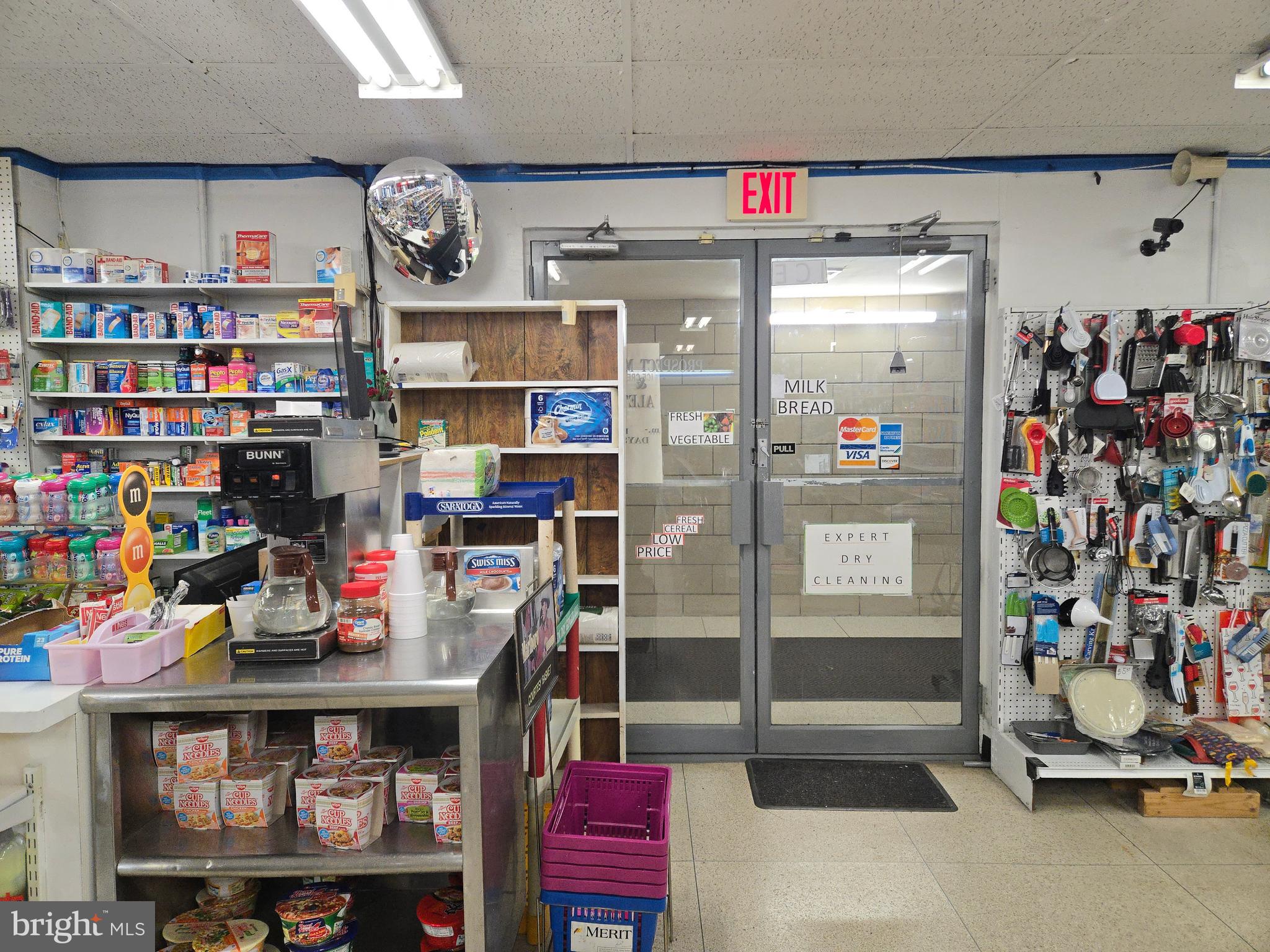 Real estate listing preview #13