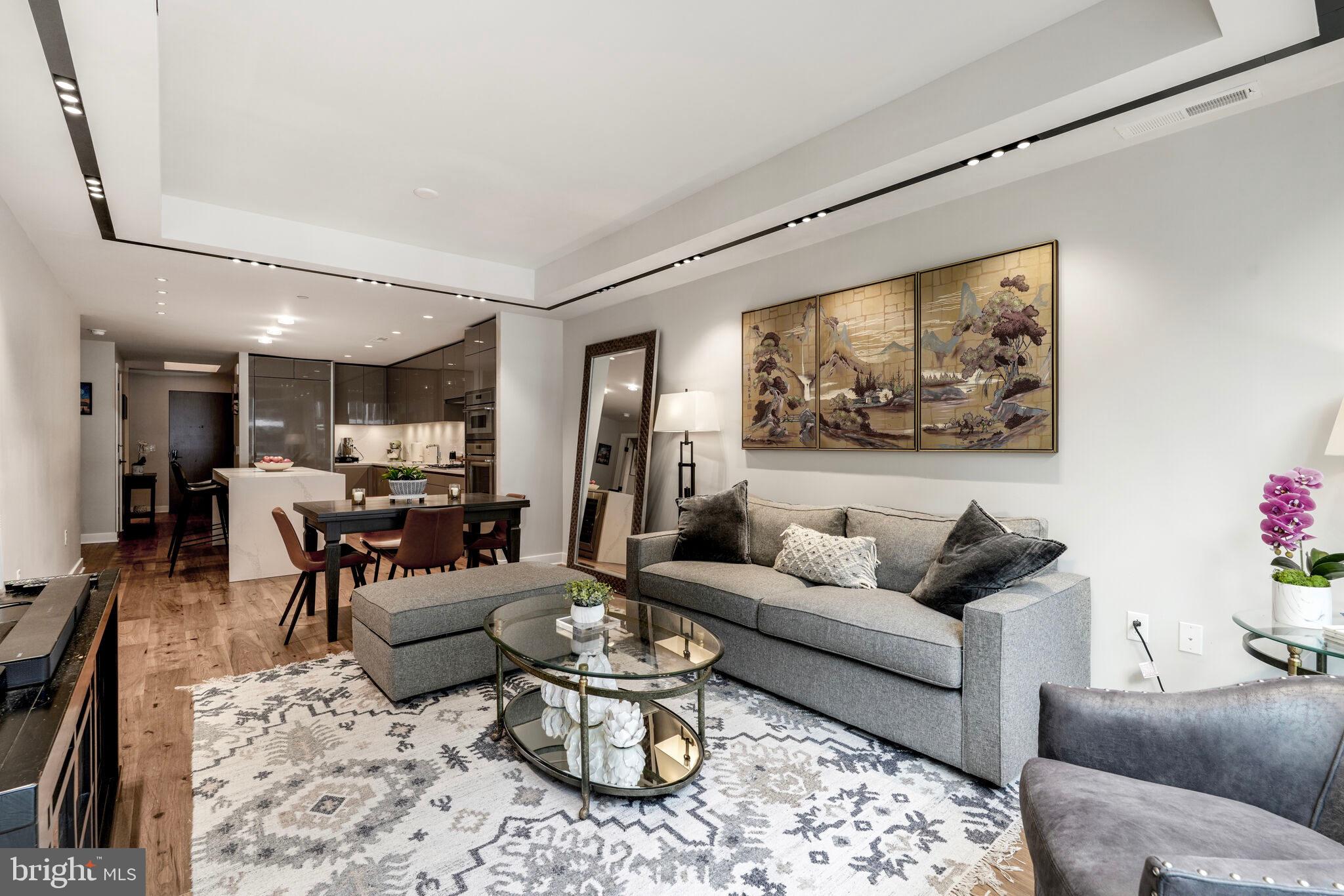 Real estate listing preview #11