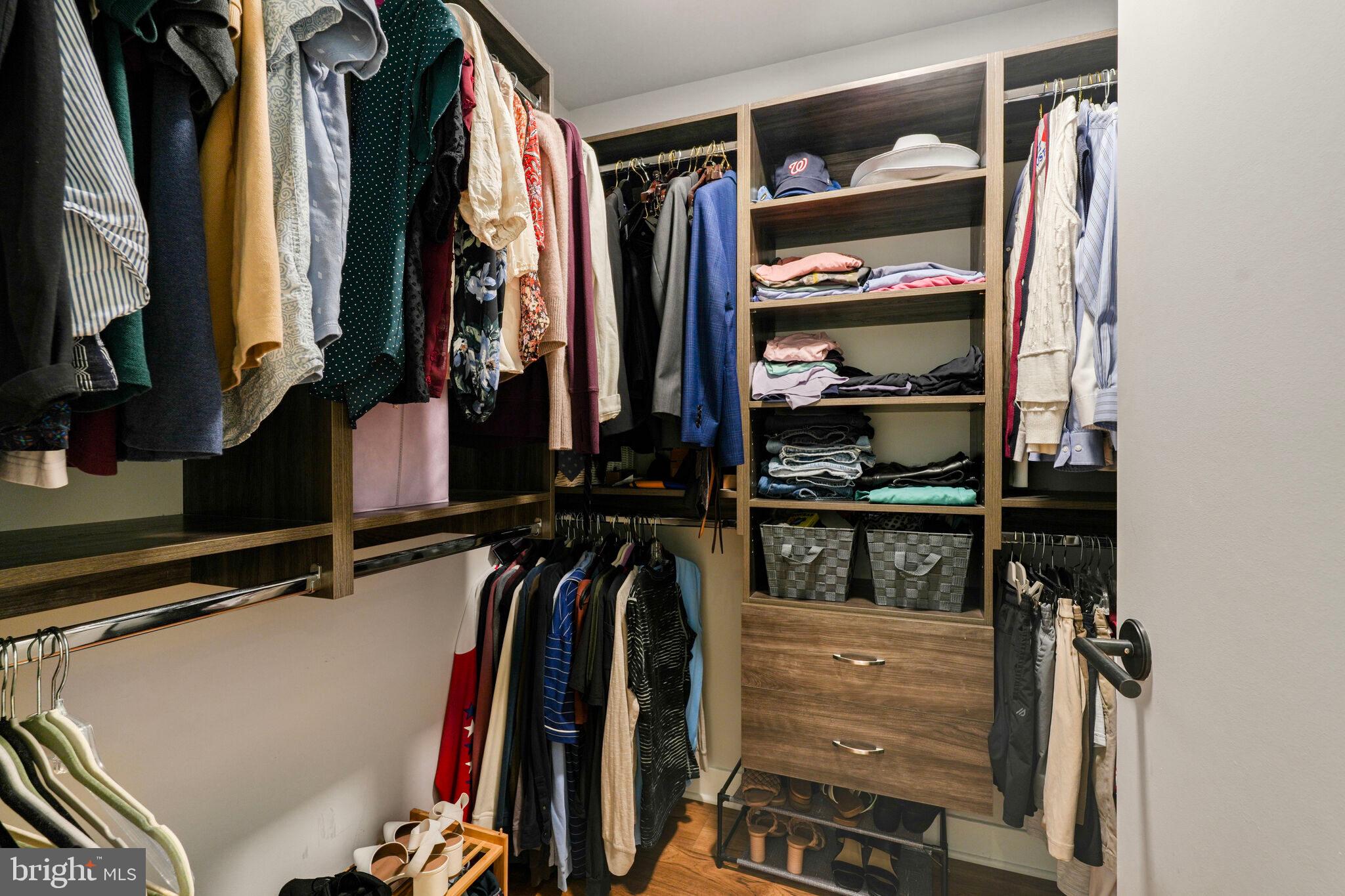 Real estate listing preview #14