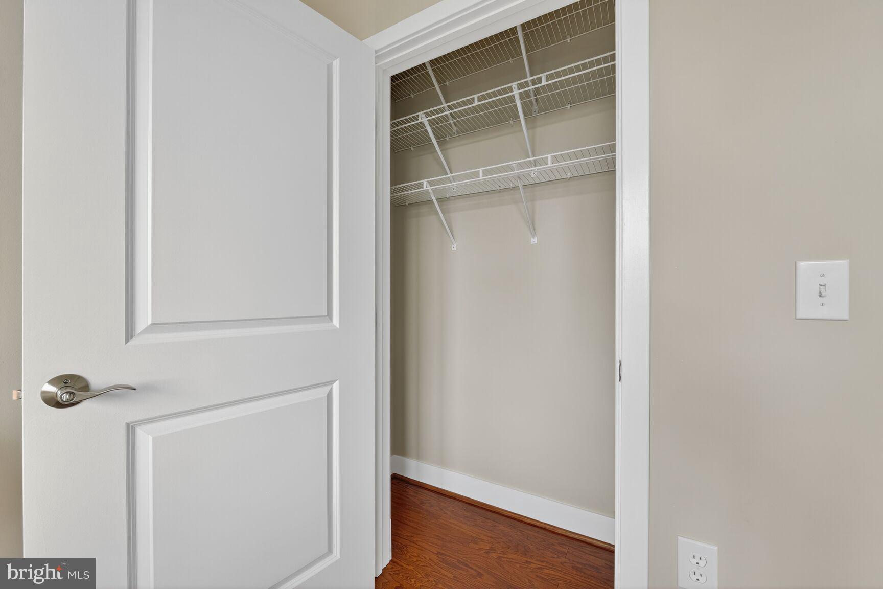 Real estate listing preview #56