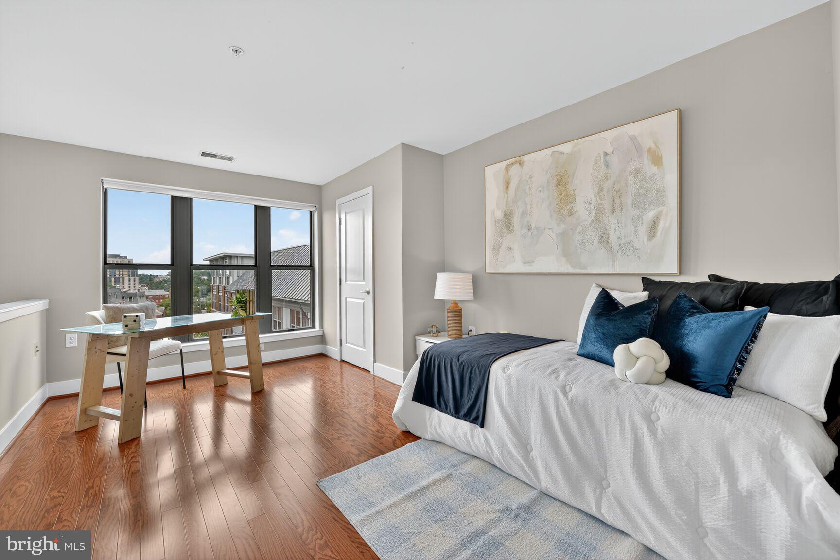 Real estate listing preview #65