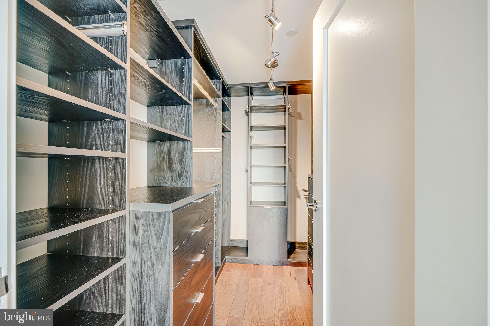 Real estate listing preview #35