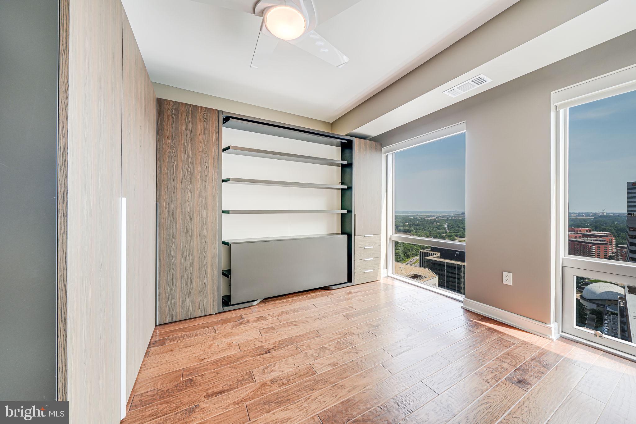 Real estate listing preview #38