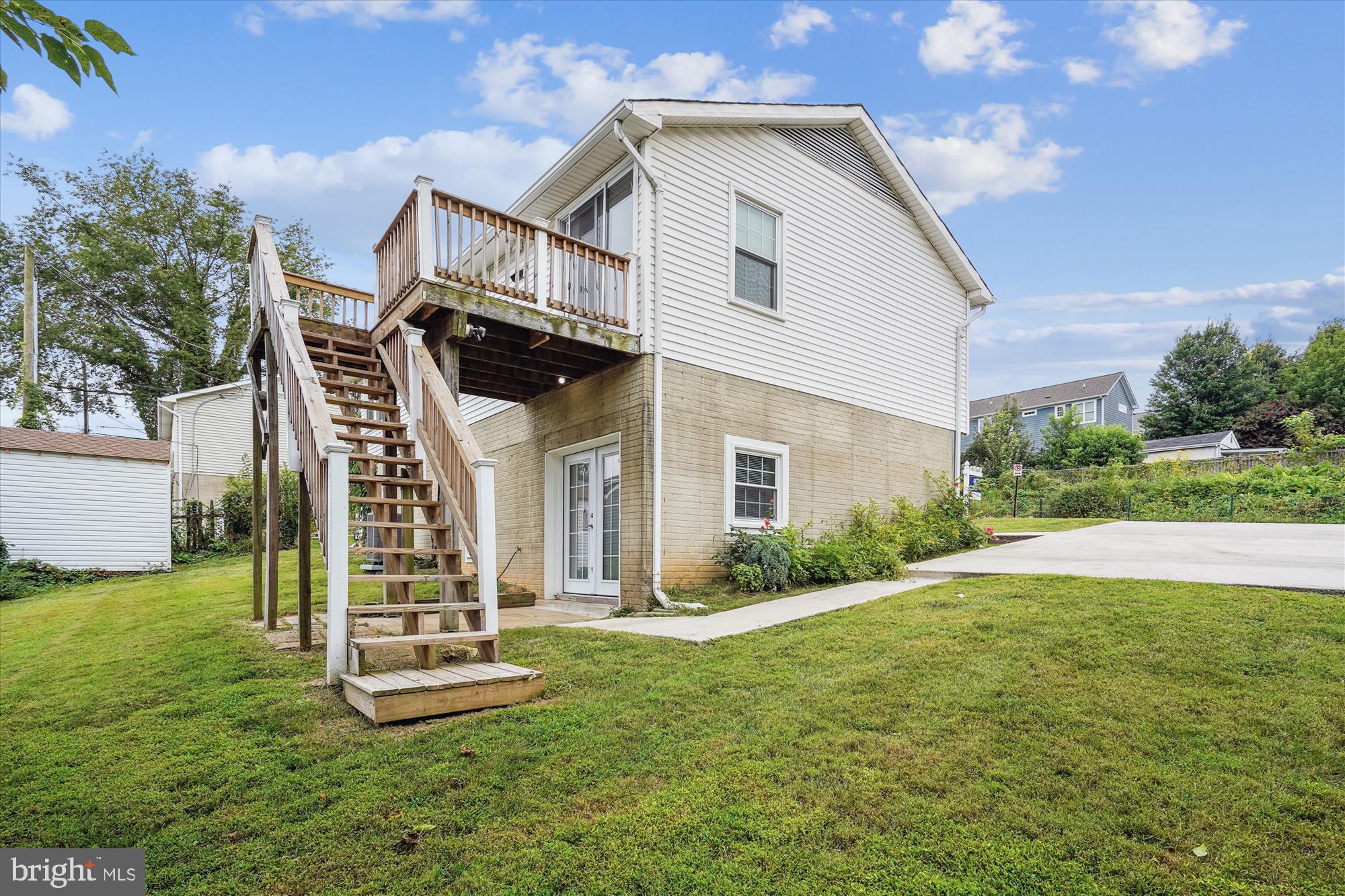 Real estate listing preview #33