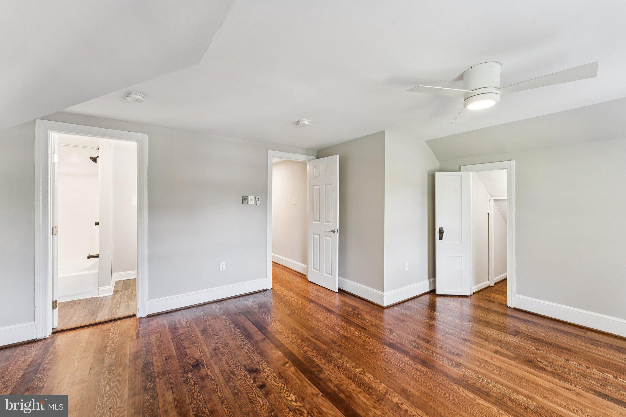 Real estate listing preview #26