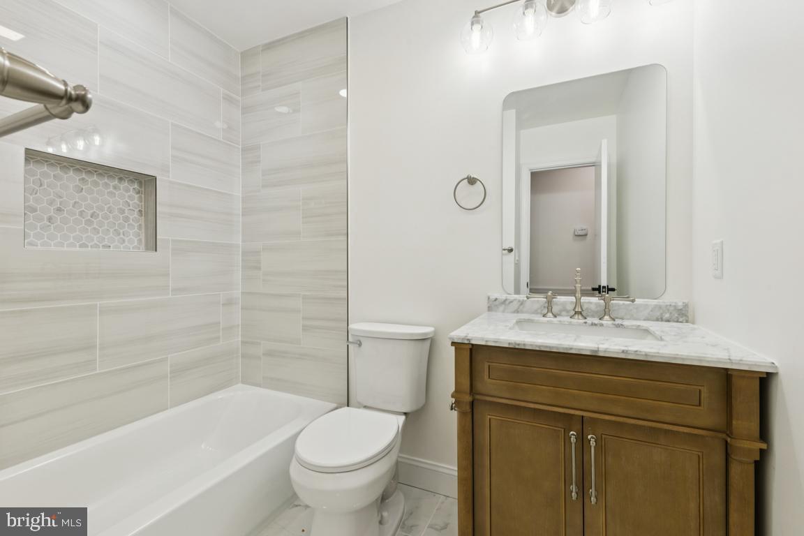 Real estate listing preview #19