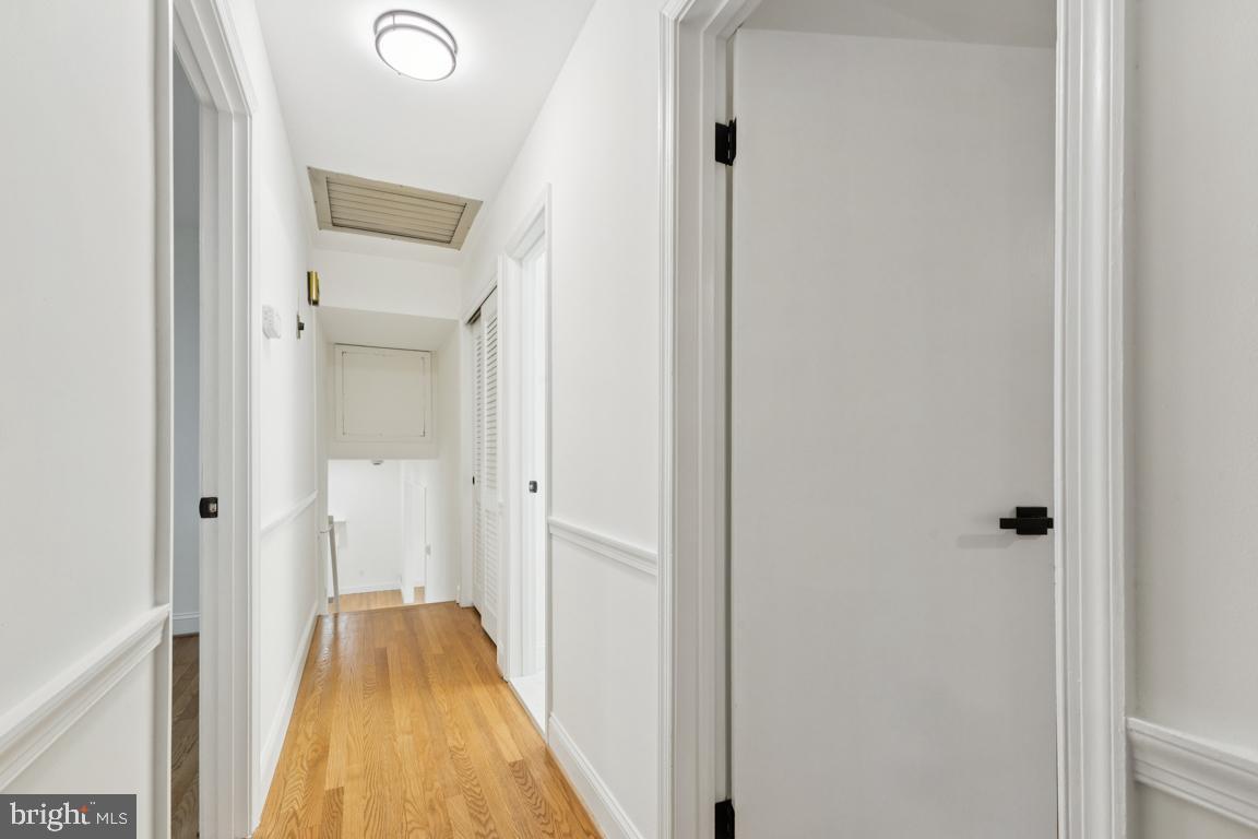 Real estate listing preview #28