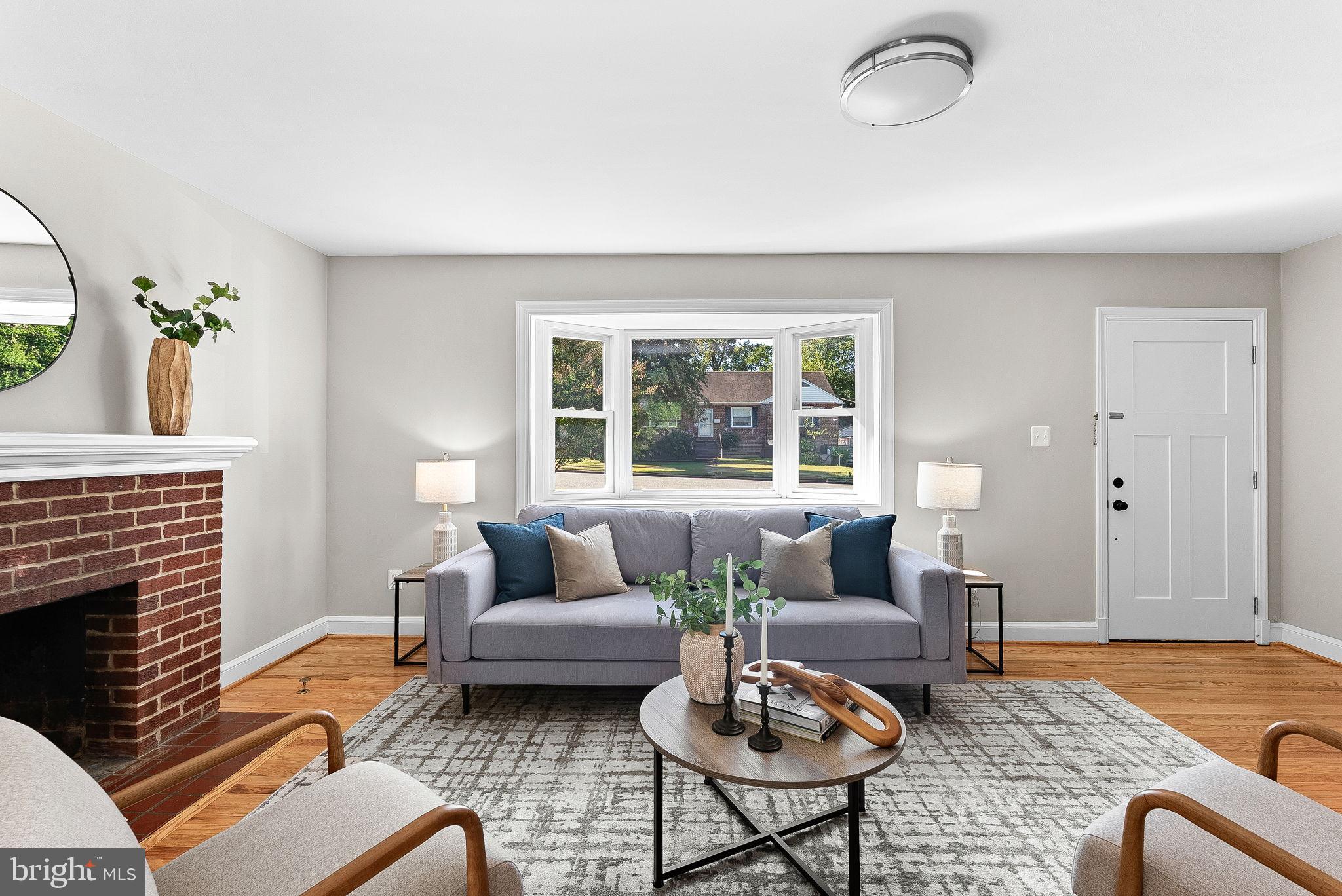 Real estate listing preview #9