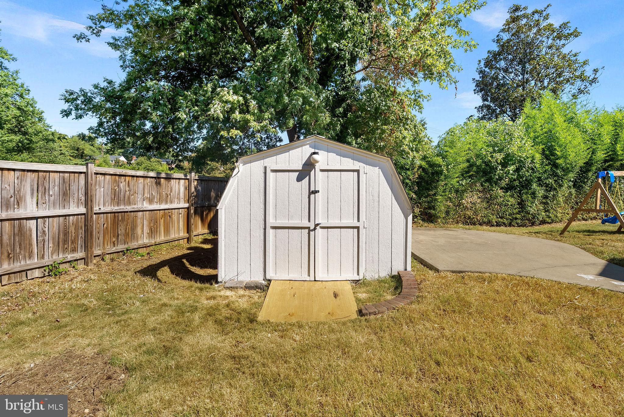 Real estate listing preview #51