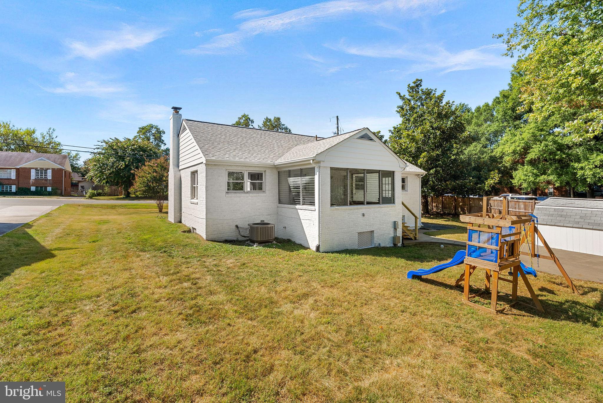 Real estate listing preview #46