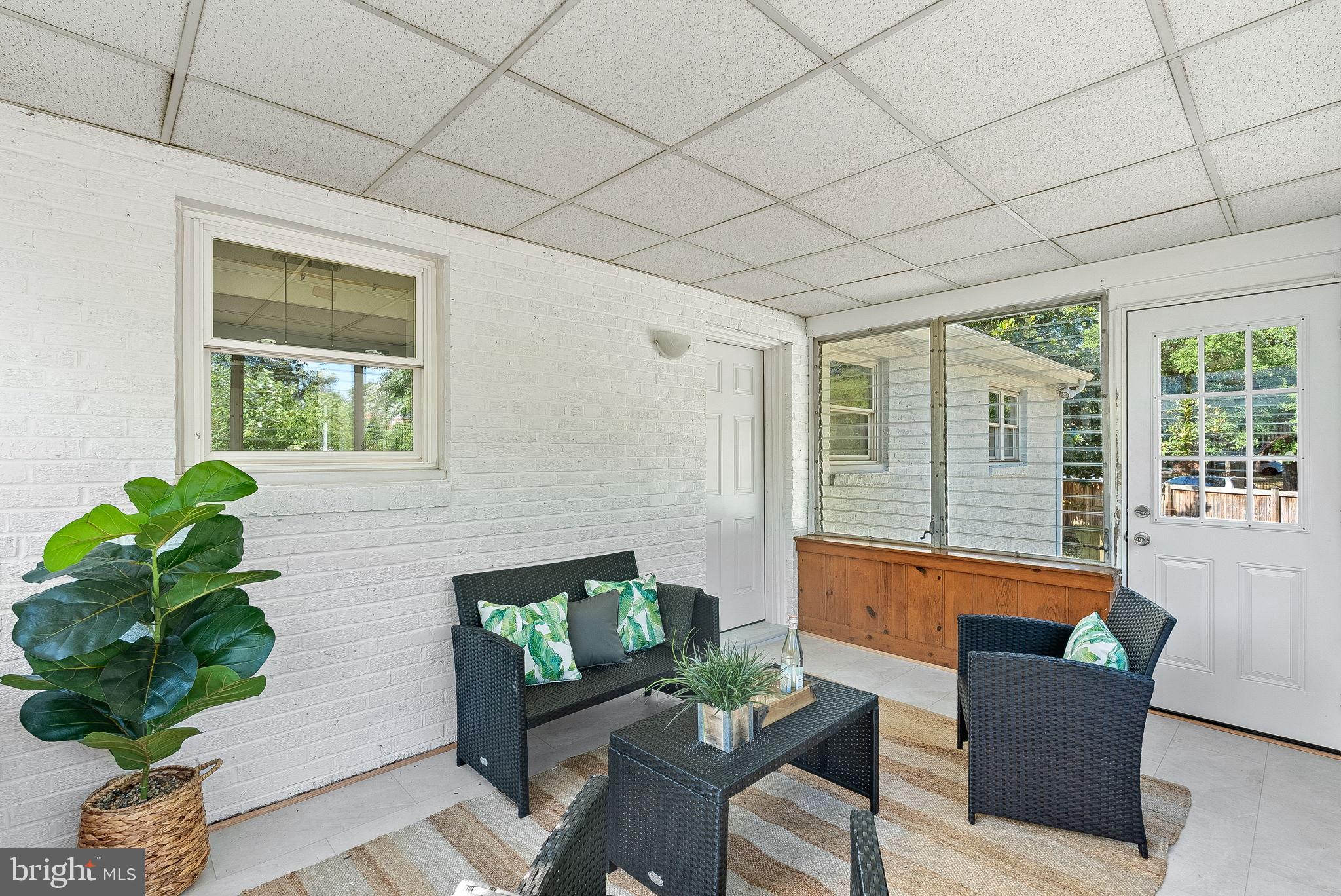 Real estate listing preview #44