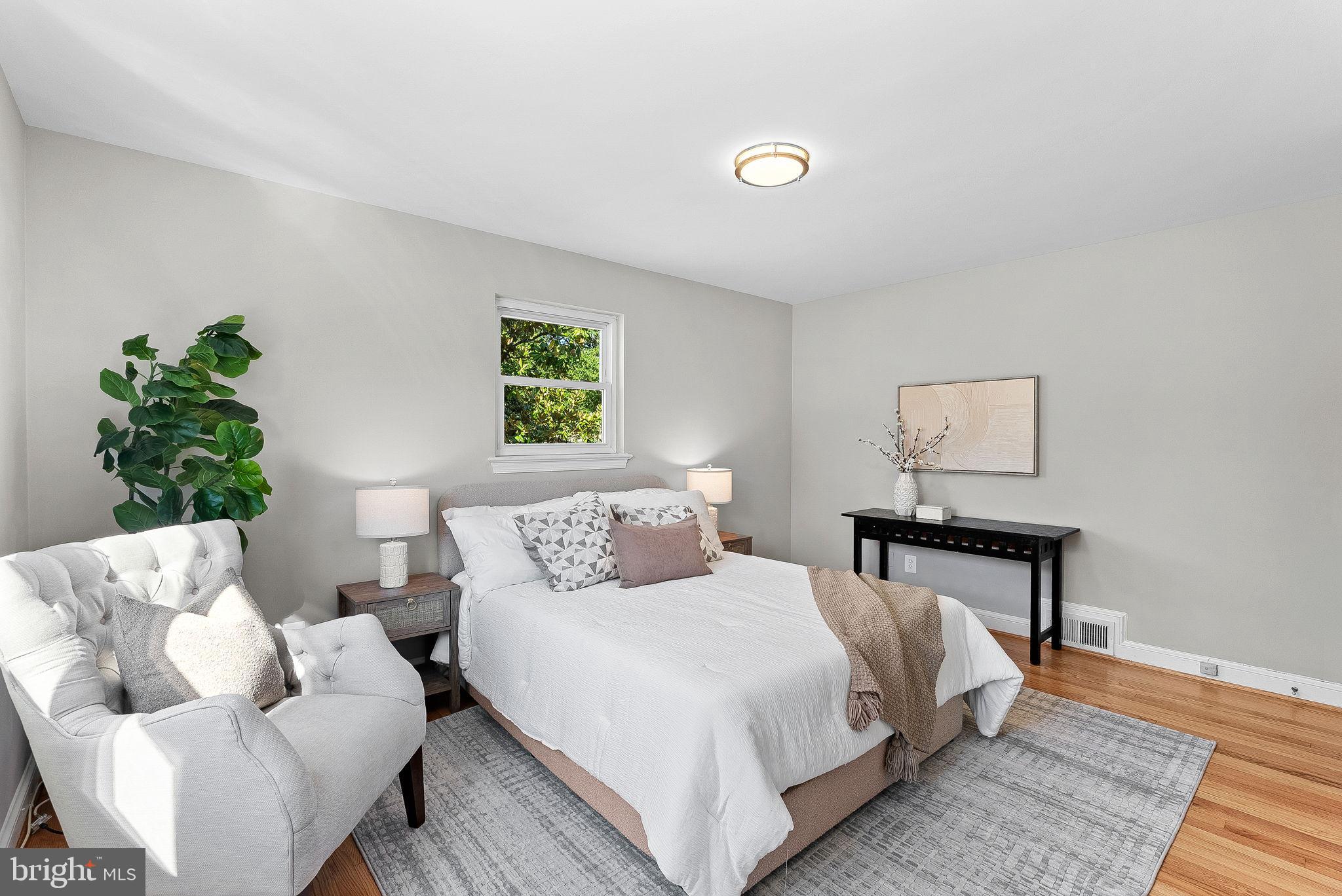 Real estate listing preview #23