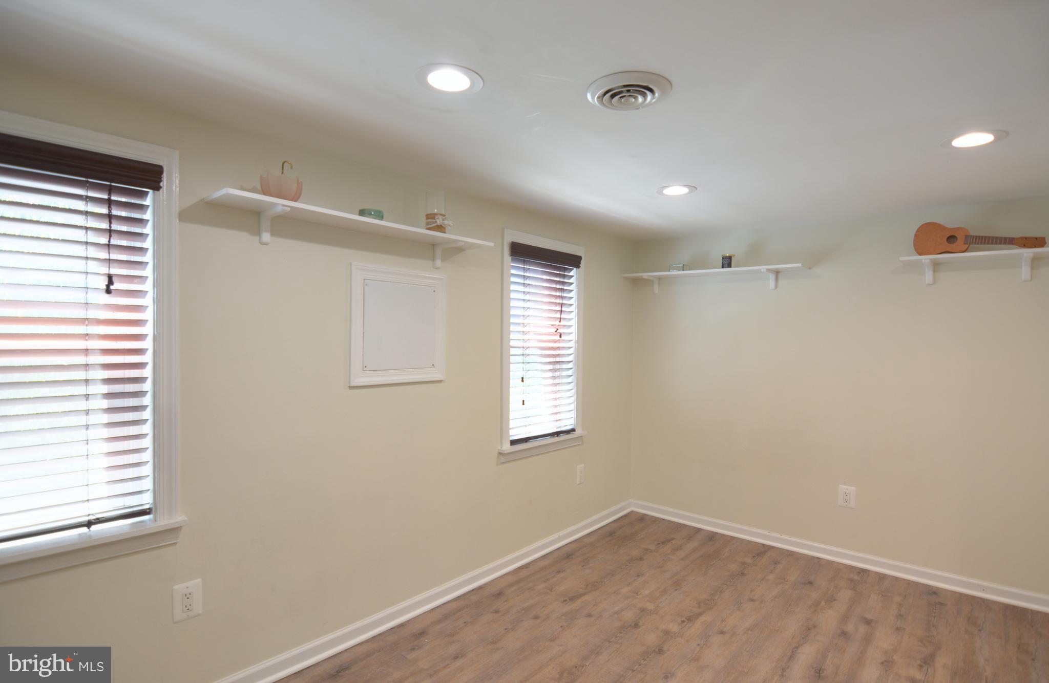 Real estate listing preview #21