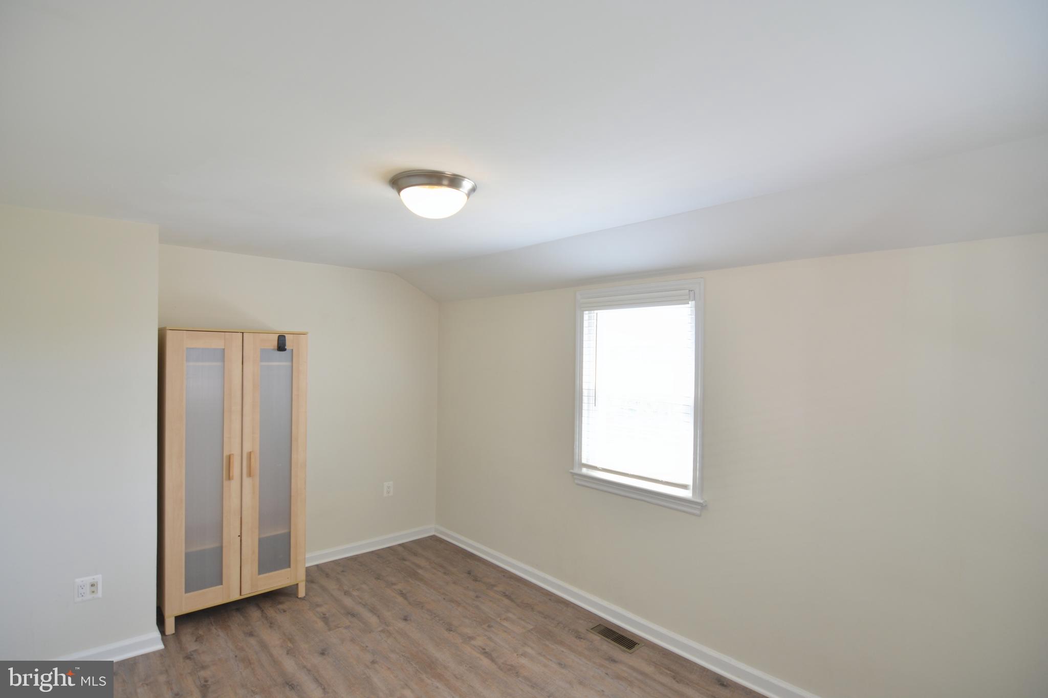 Real estate listing preview #48