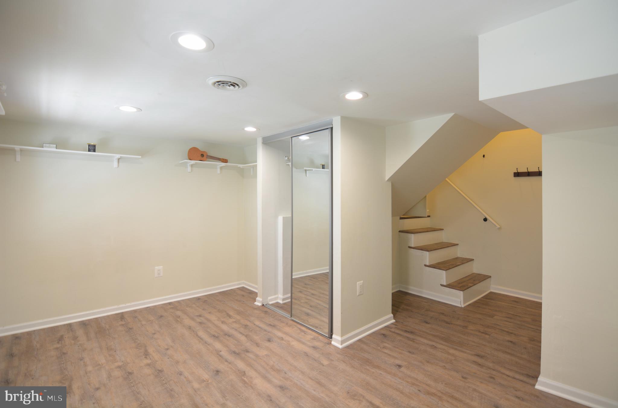 Real estate listing preview #22