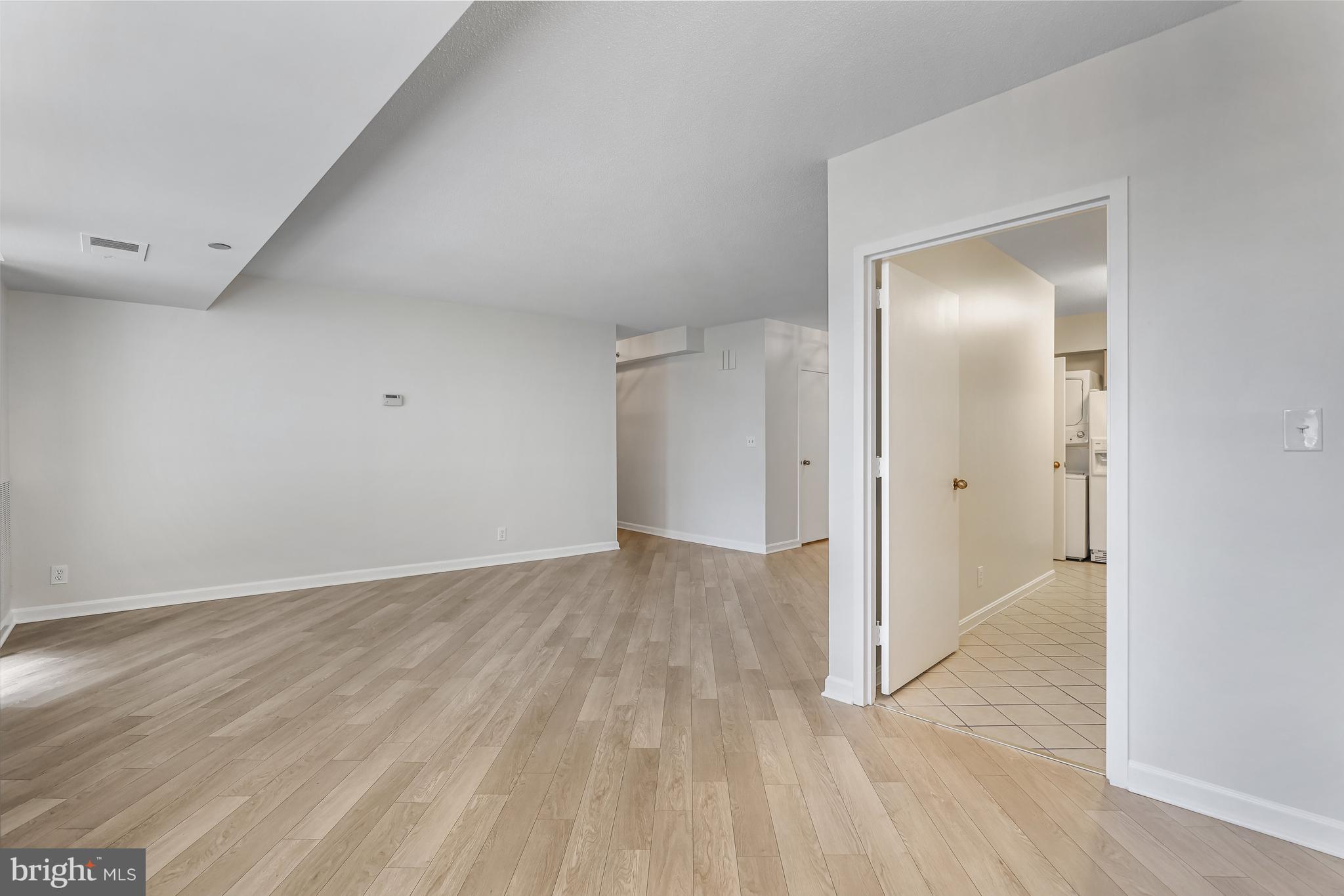 Real estate listing preview #18