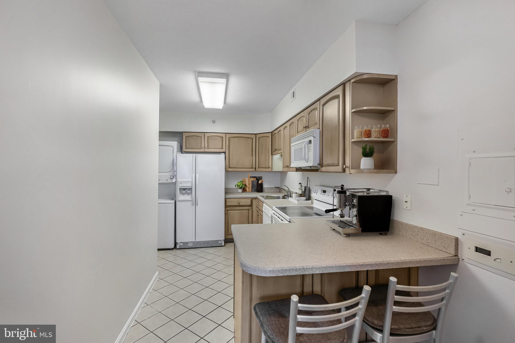 Real estate listing preview #6