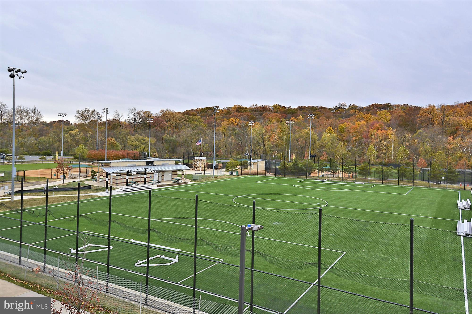 Real estate listing preview #57