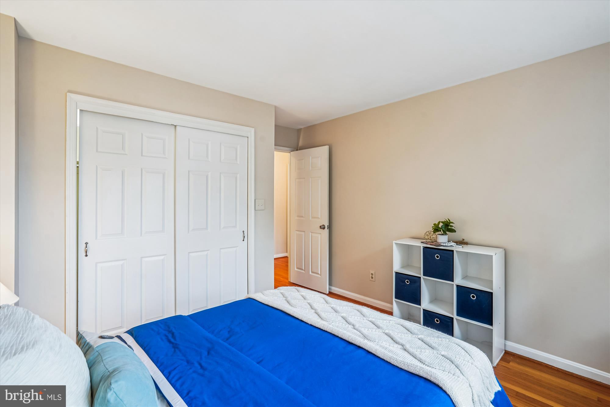 Real estate listing preview #32