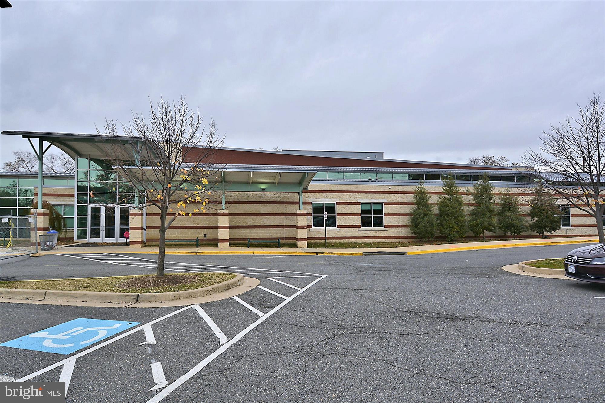 Real estate listing preview #56