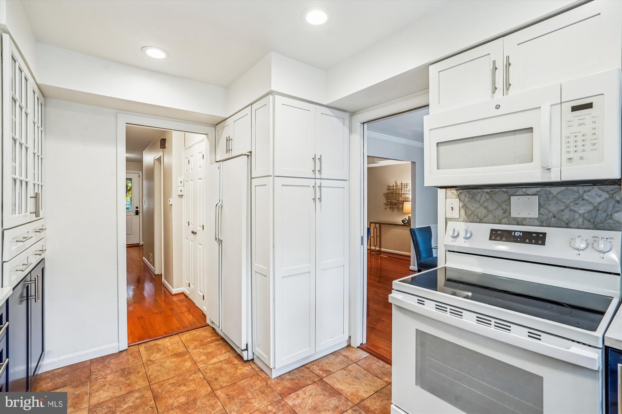 Real estate listing preview #15