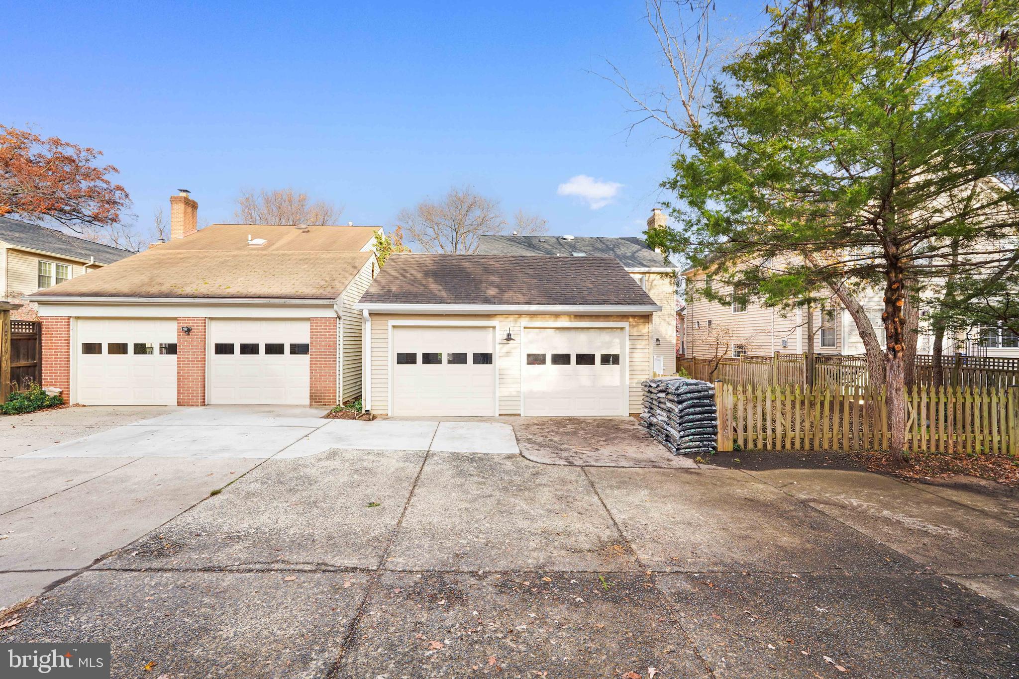 Real estate listing preview #48