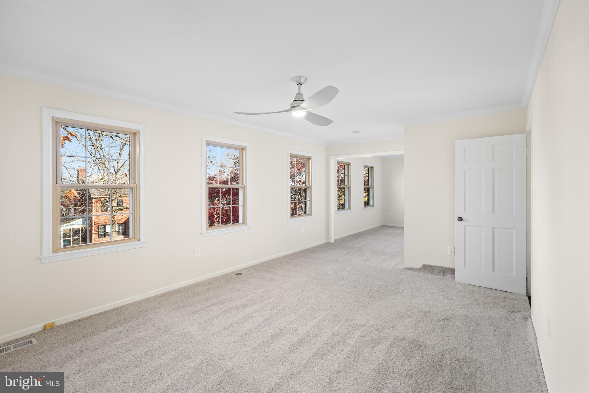 Real estate listing preview #34