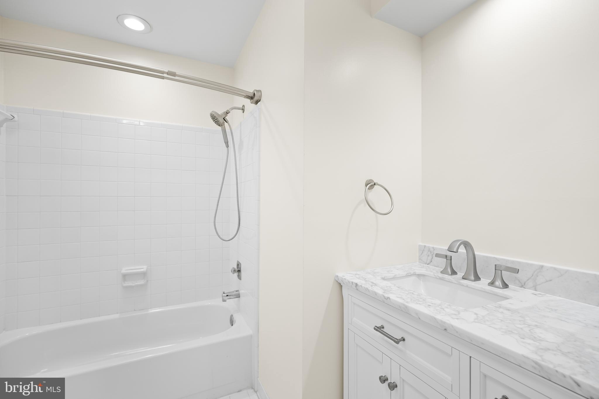 Real estate listing preview #41