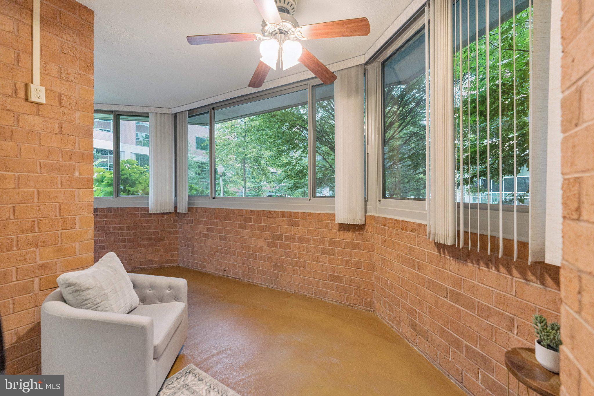 Real estate listing preview #29