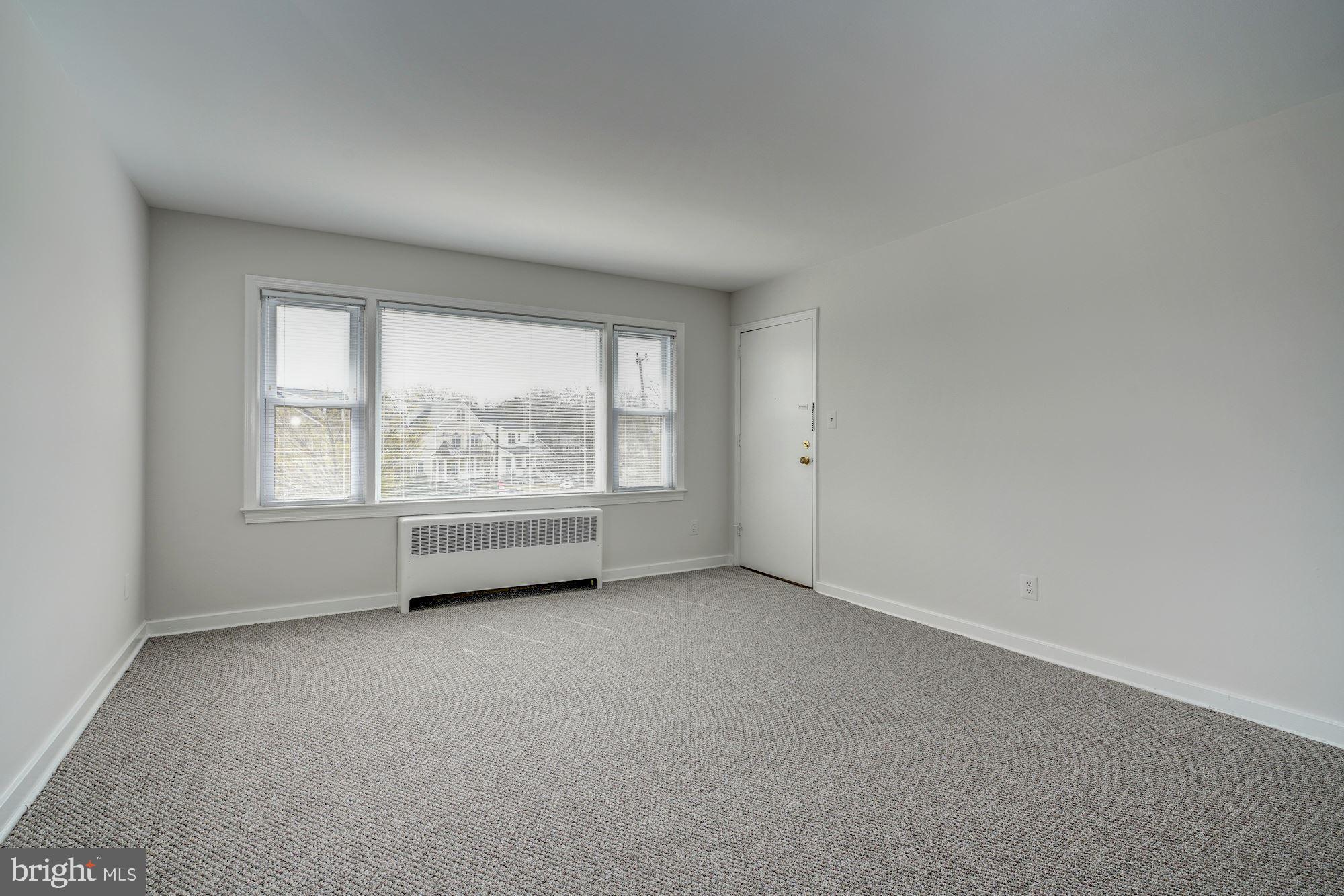 Real estate listing preview #3