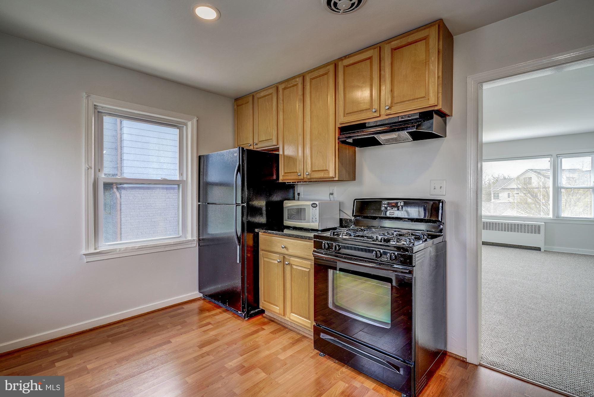 Real estate listing preview #7