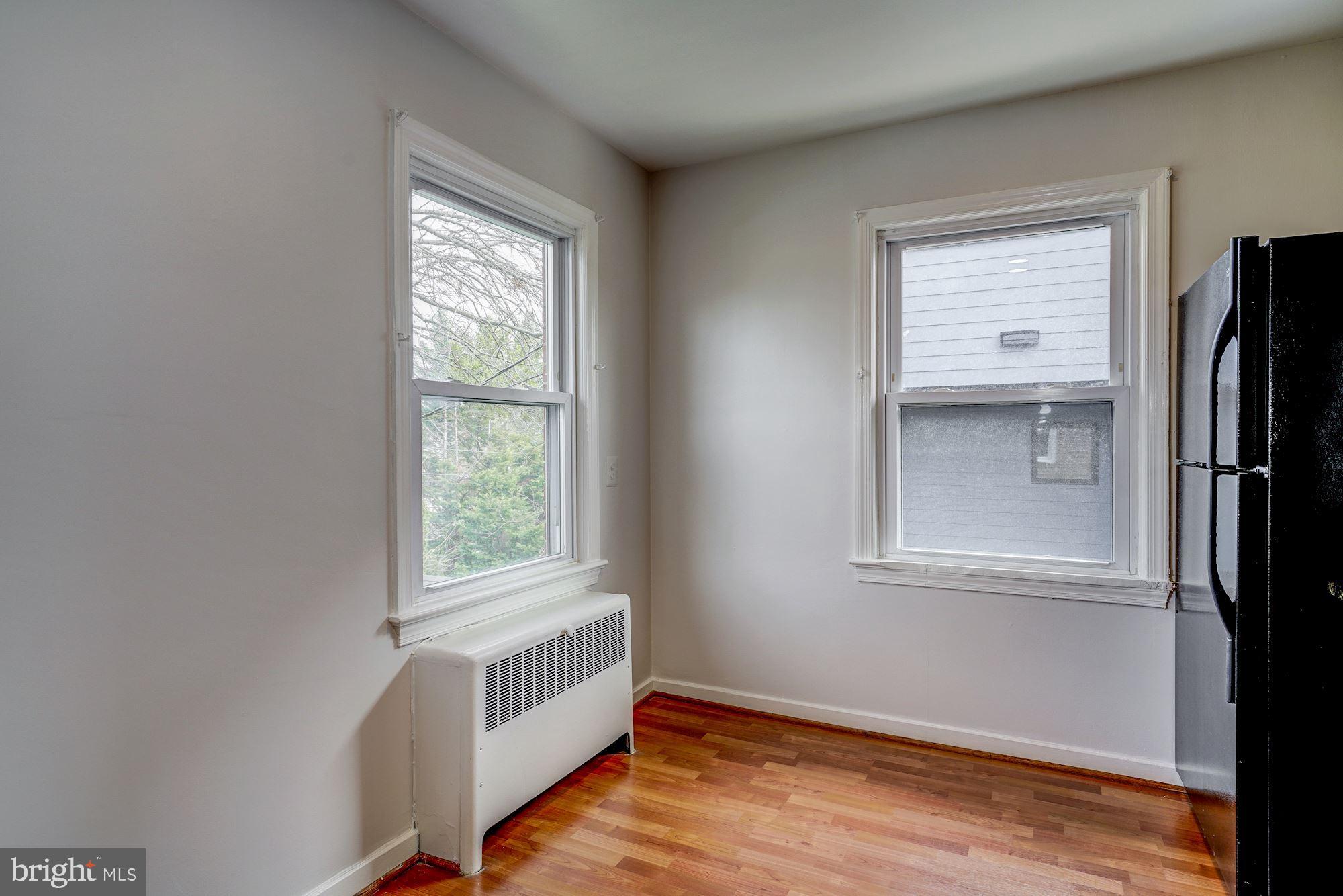 Real estate listing preview #10