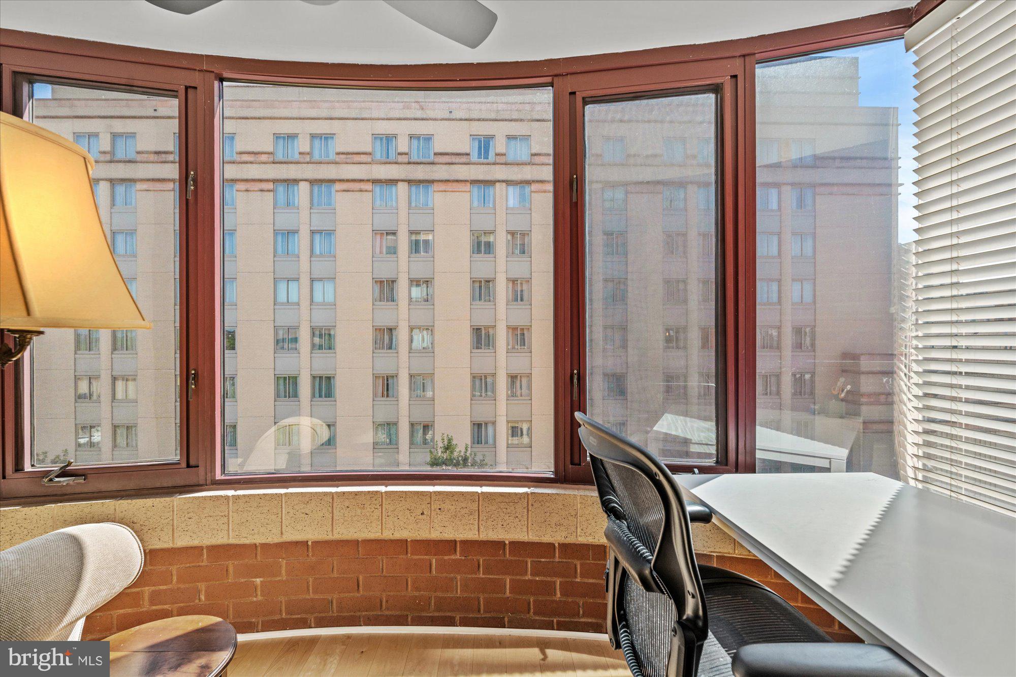 Real estate listing preview #12