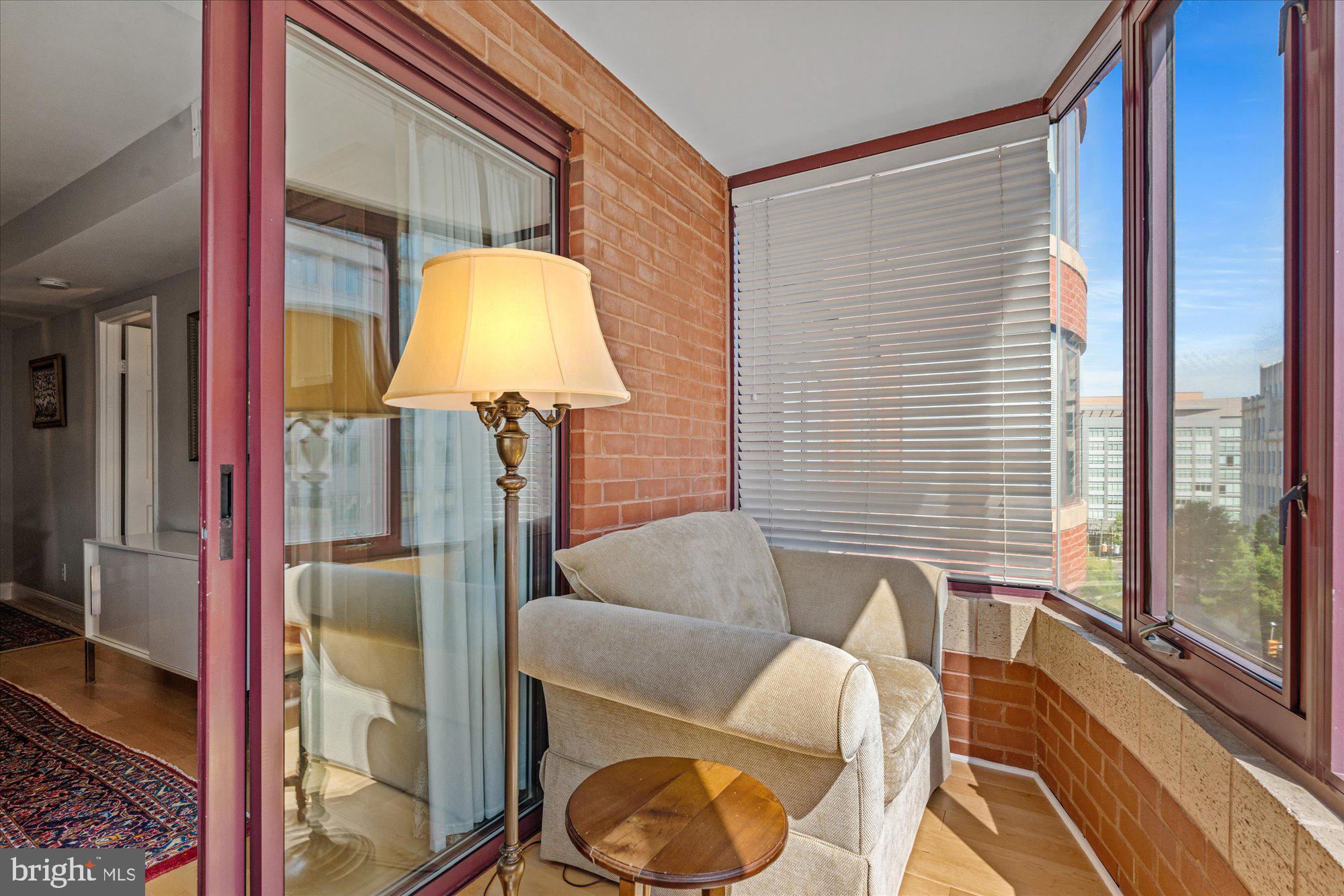 Real estate listing preview #13