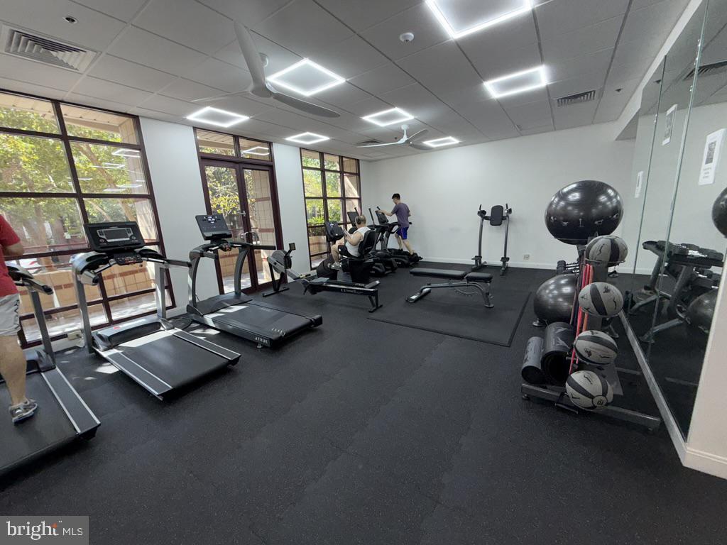 Real estate listing preview #31