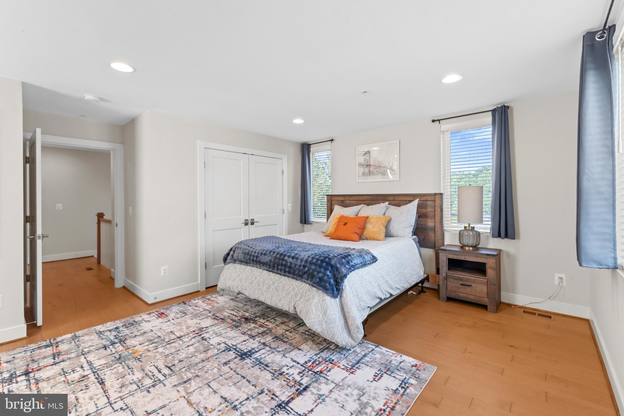 Real estate listing preview #29