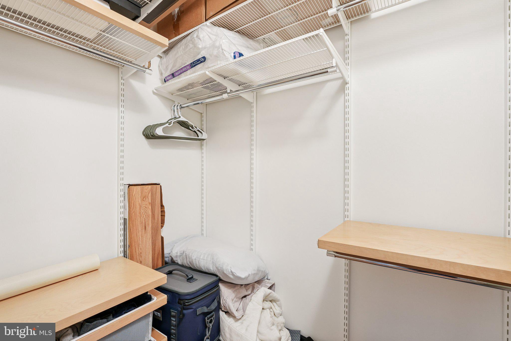 Real estate listing preview #17