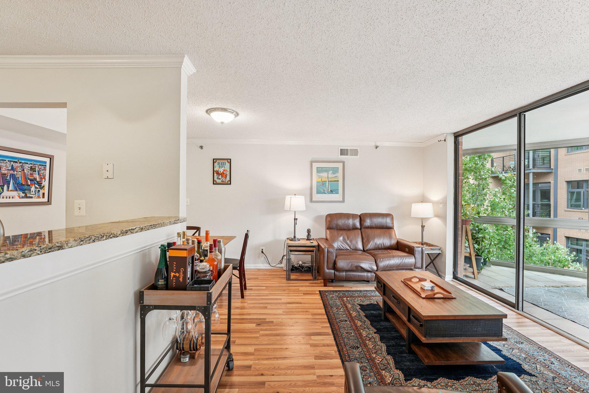 Real estate listing preview #3