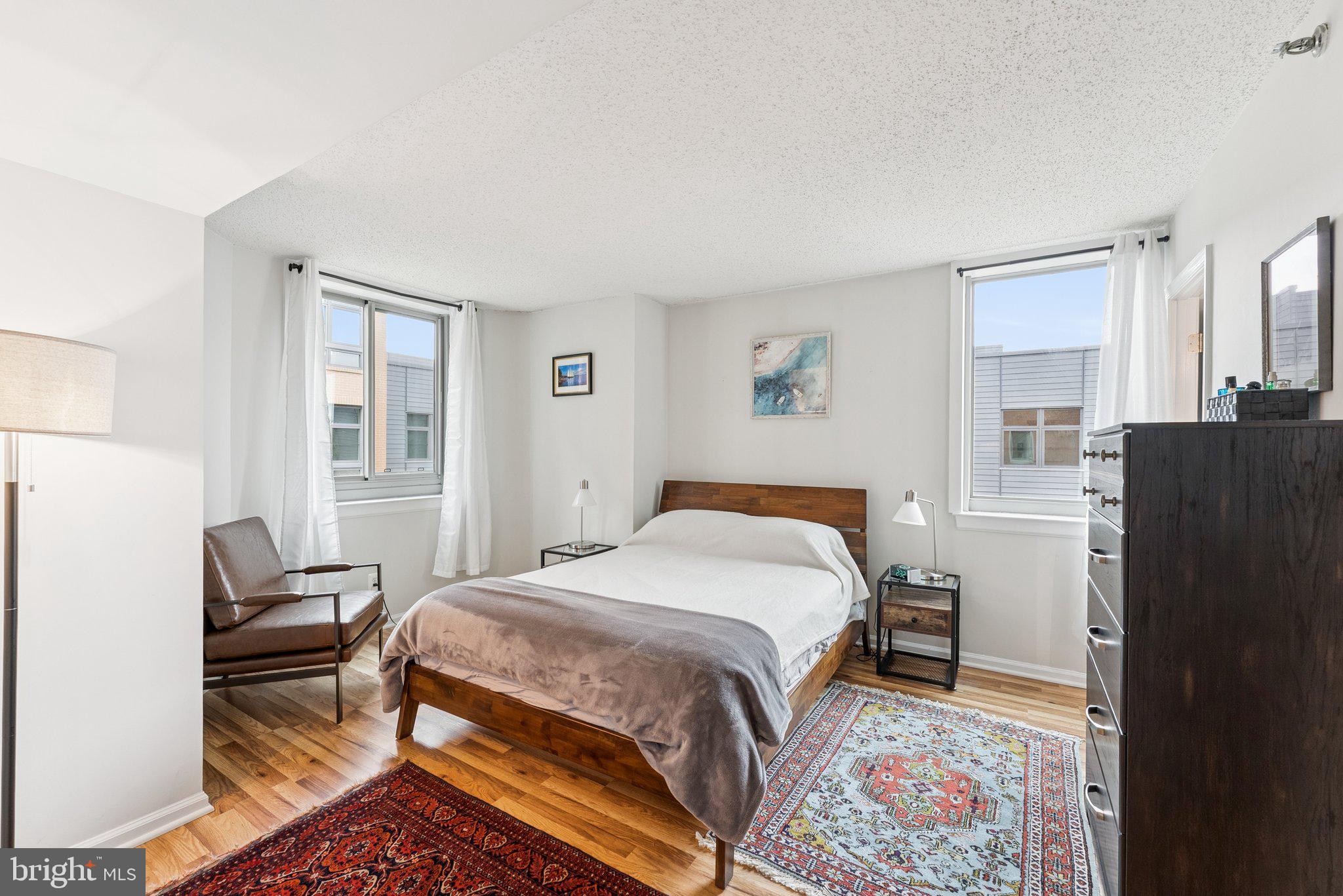 Real estate listing preview #10