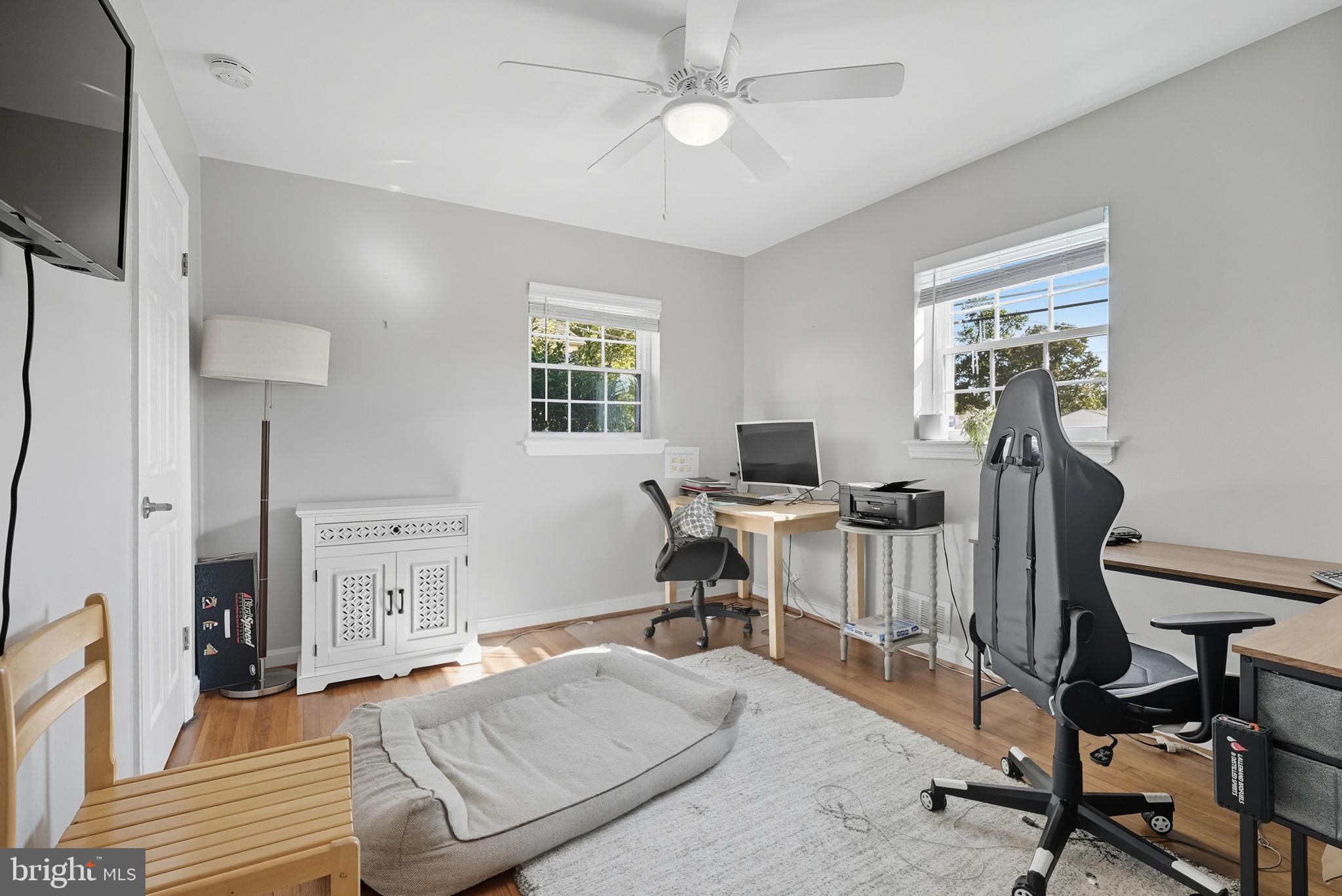 Real estate listing preview #17