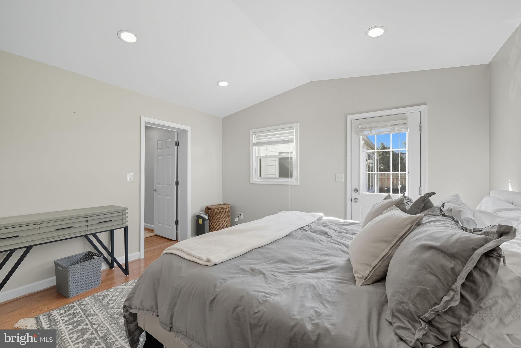 Real estate listing preview #20