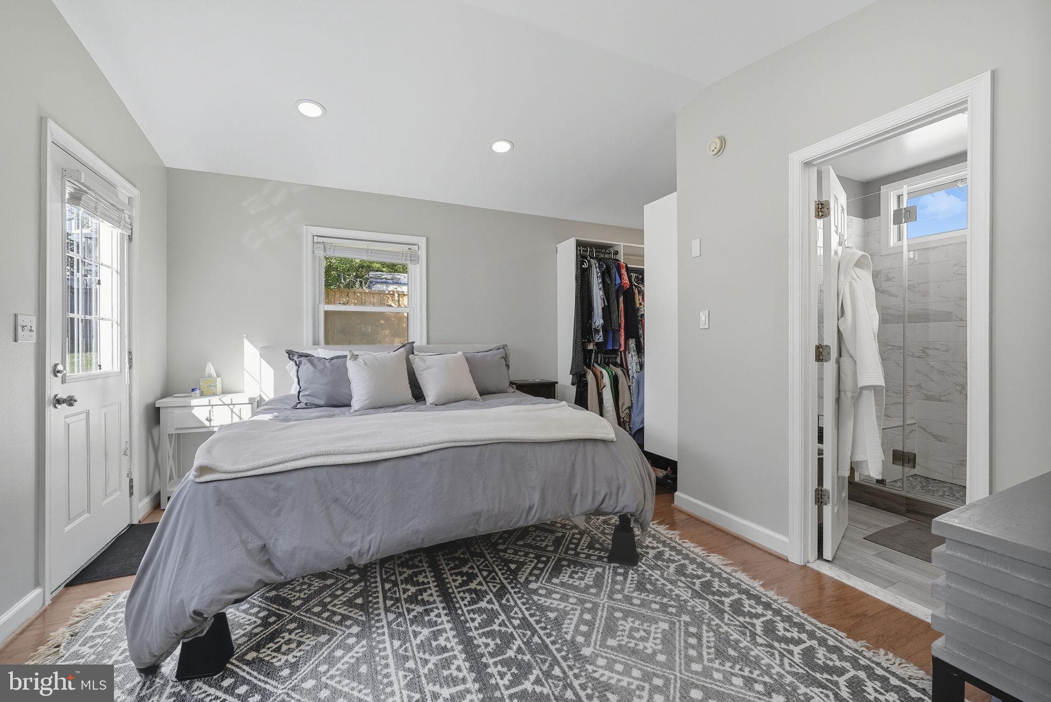 Real estate listing preview #21