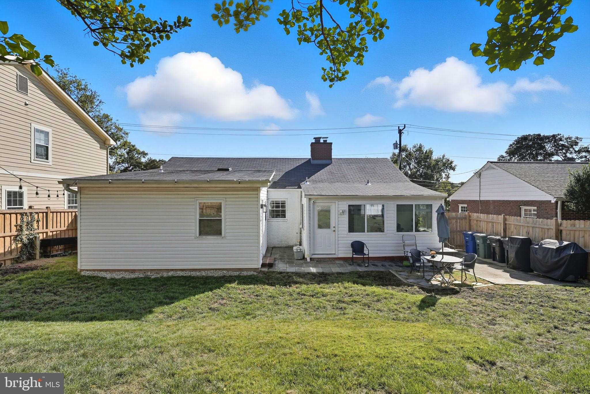 Real estate listing preview #25