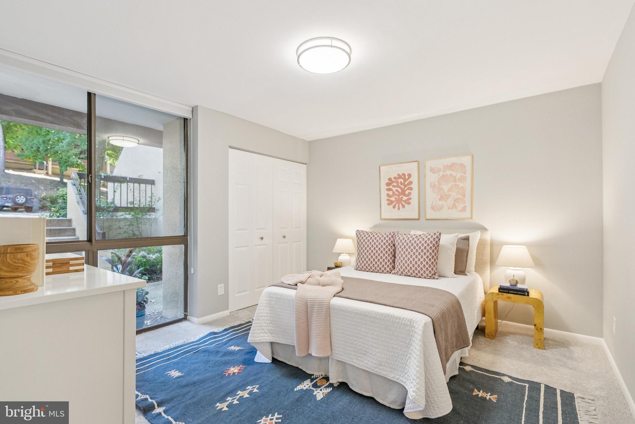 Real estate listing preview #6