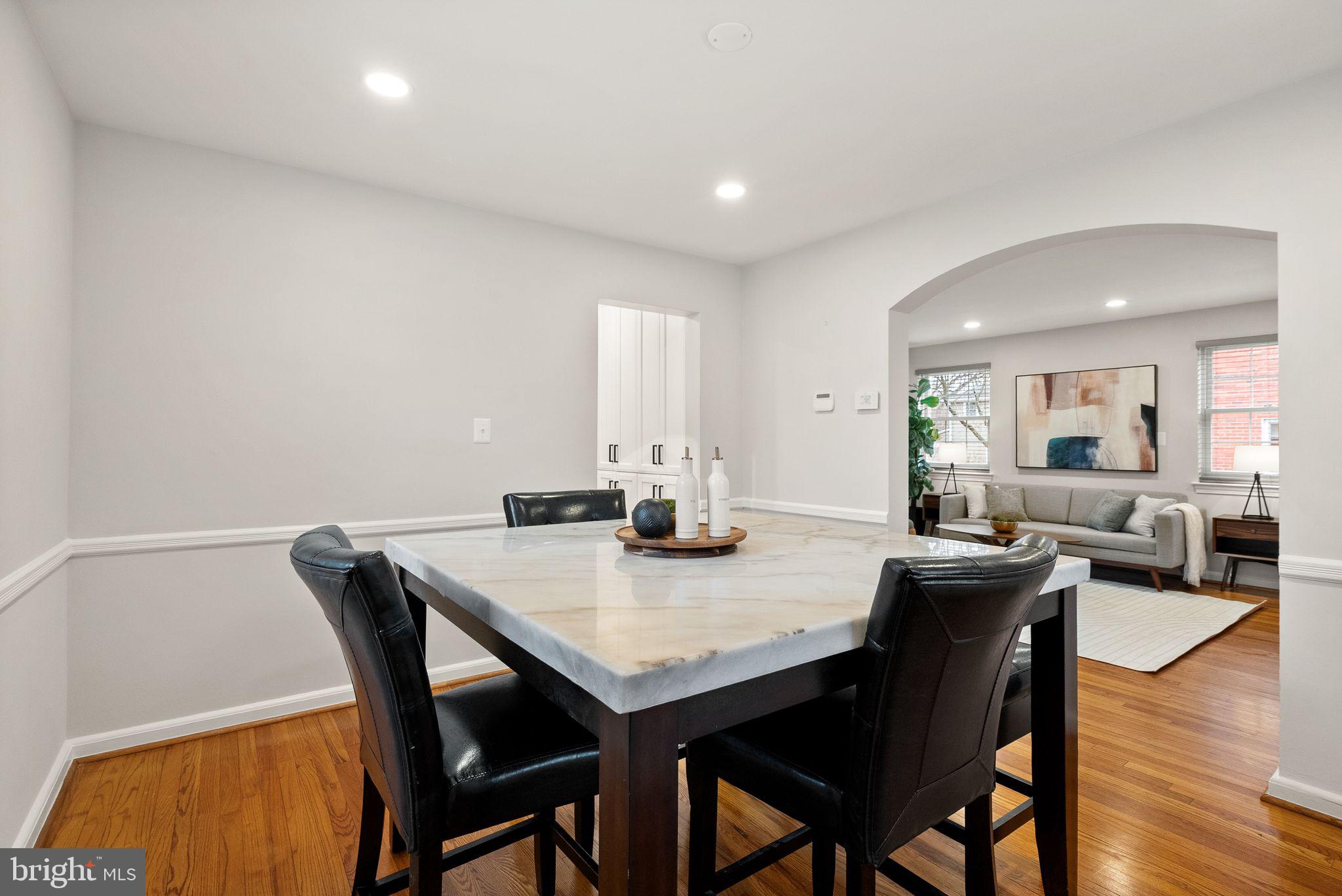 Real estate listing preview #15