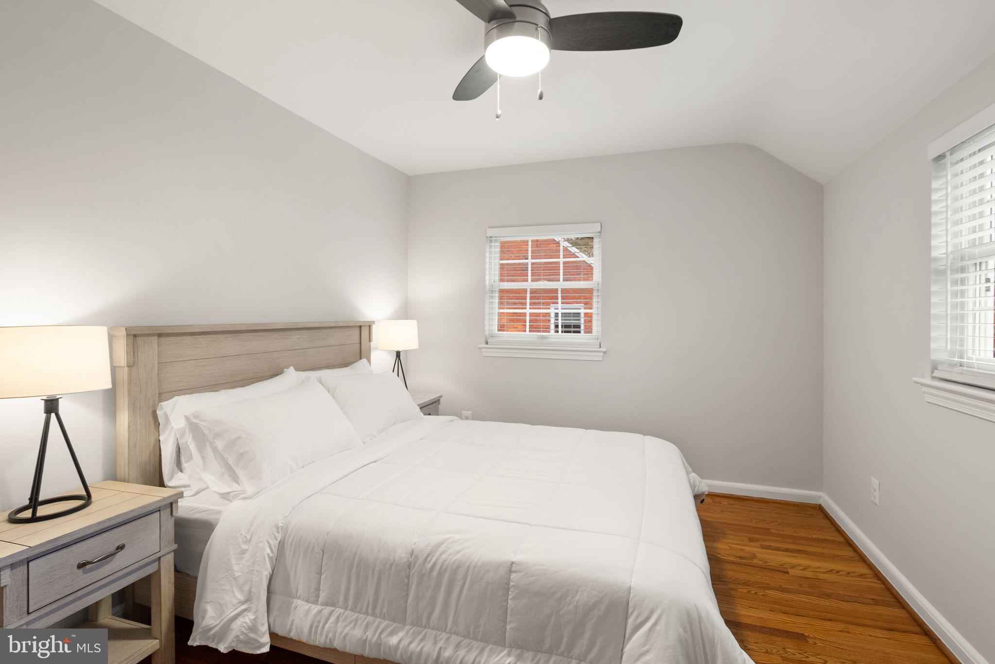 Real estate listing preview #19