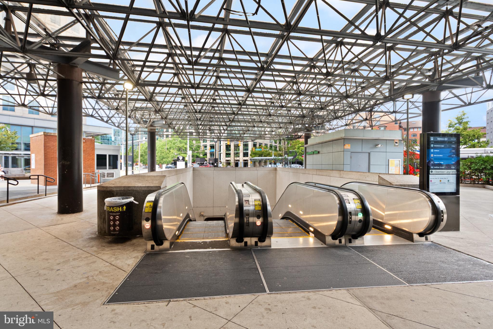 Real estate listing preview #56