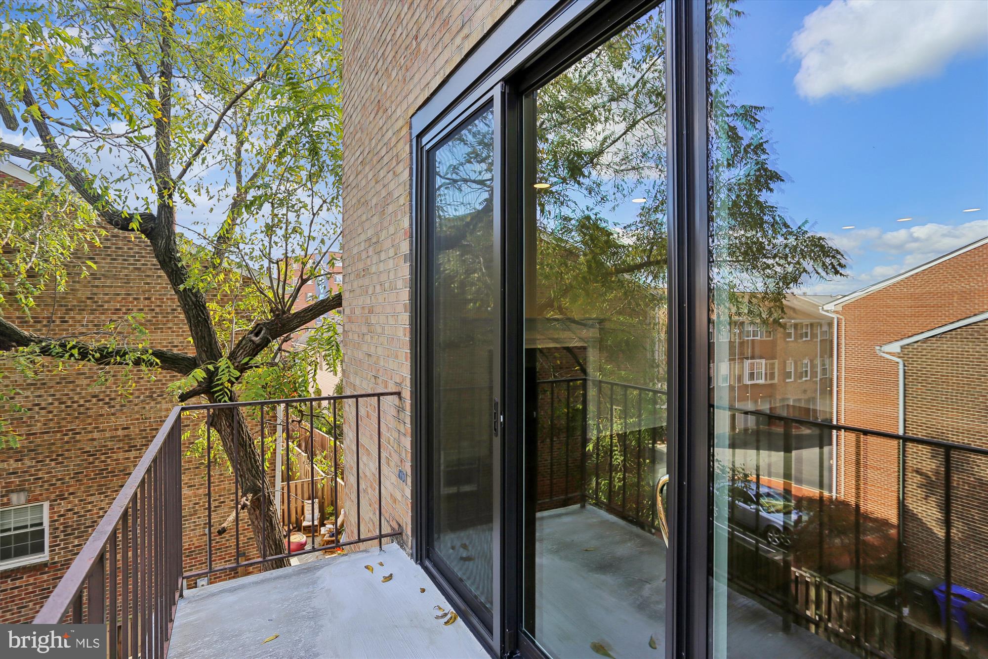 Real estate listing preview #19