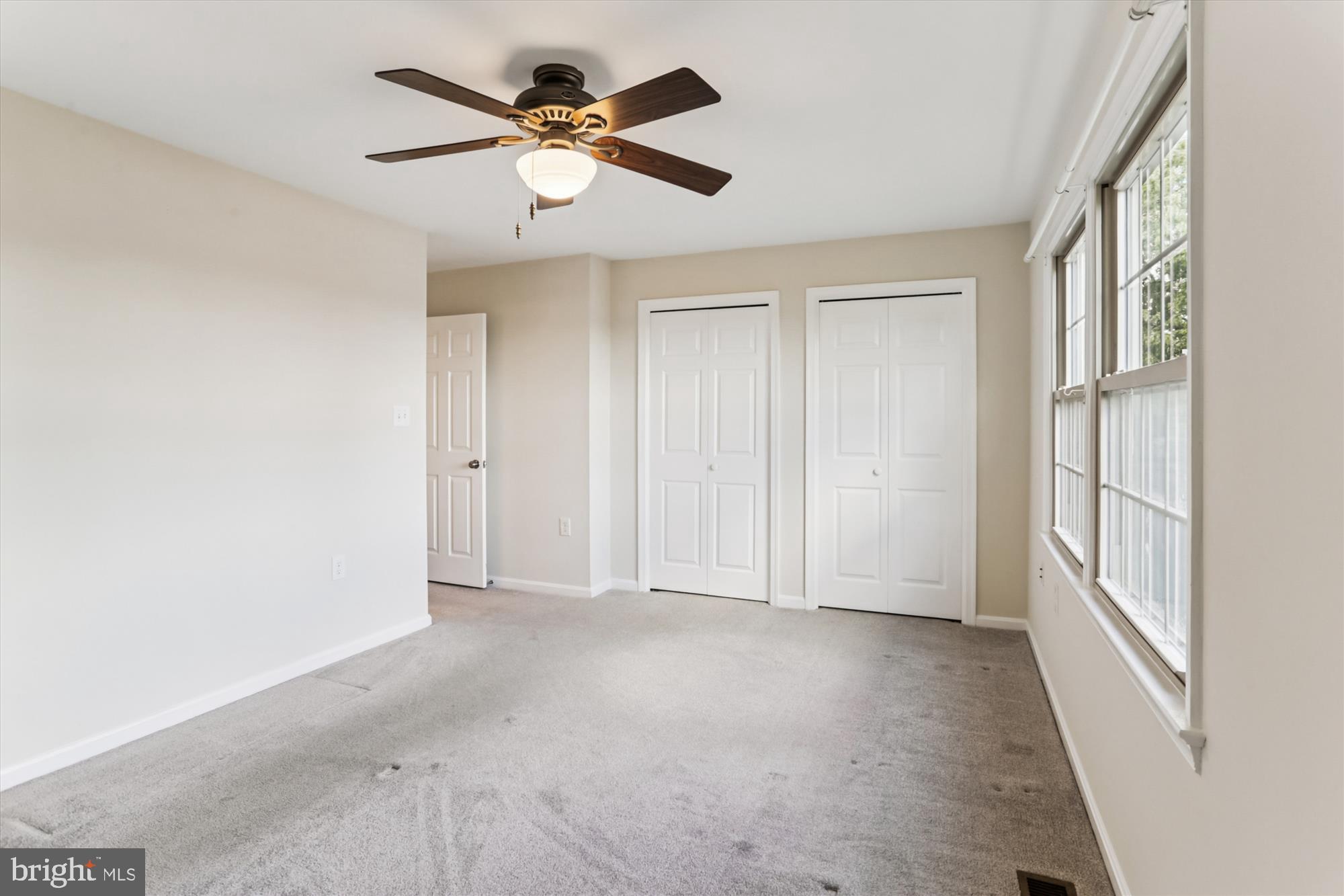 Real estate listing preview #25