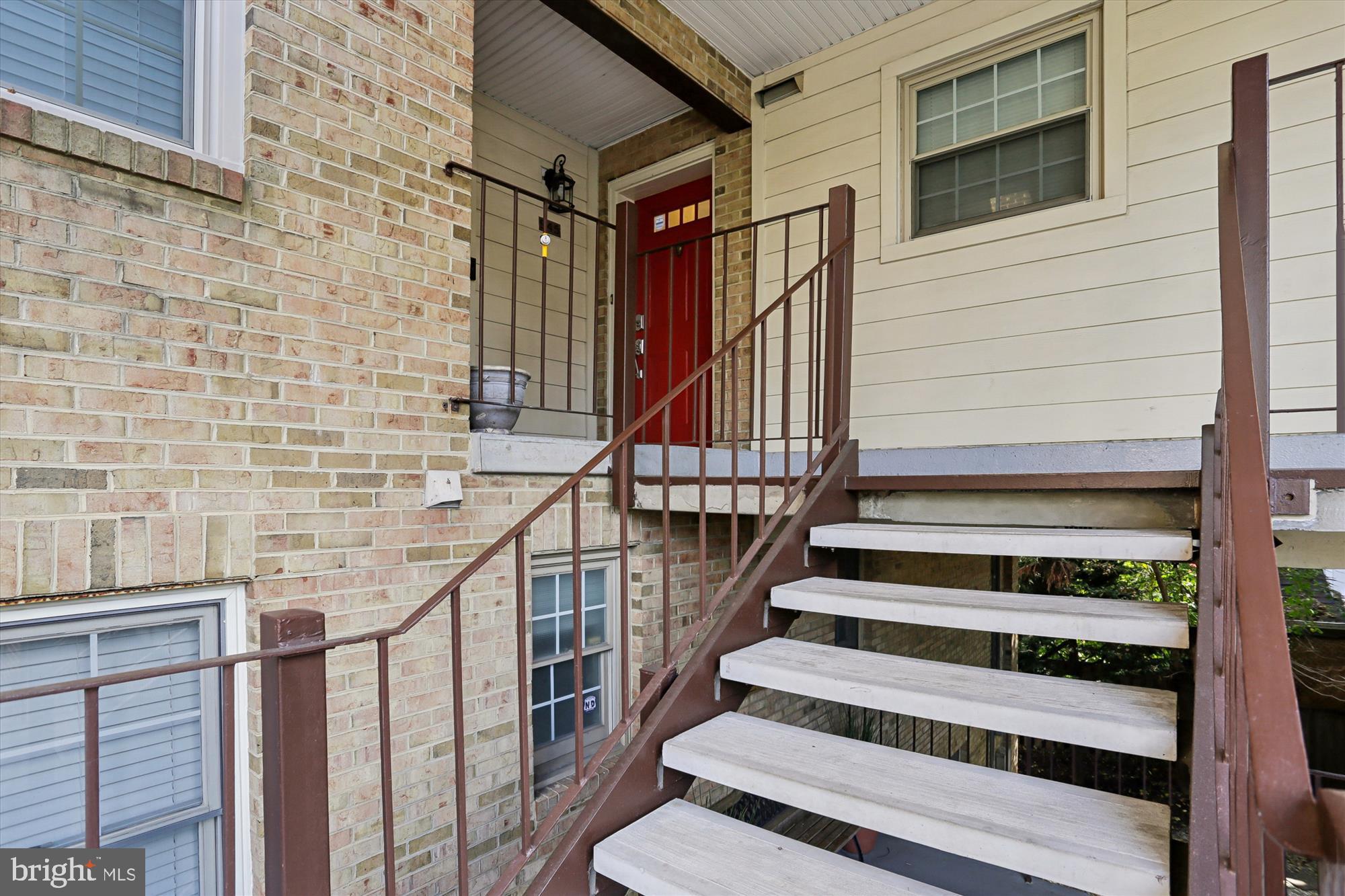 Real estate listing preview #39